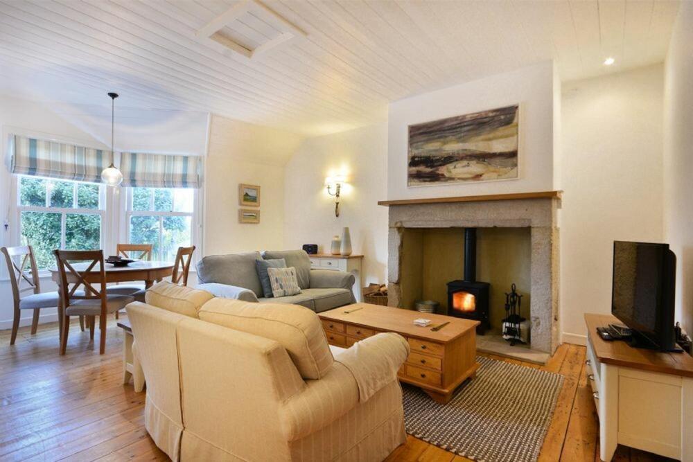 Periwinkle Villa Bamburgh Exterior photo